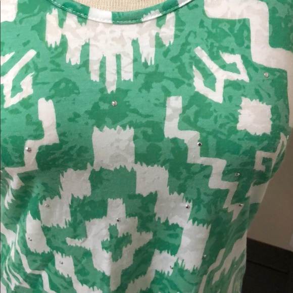 green printed tank - Picture 3 of 5